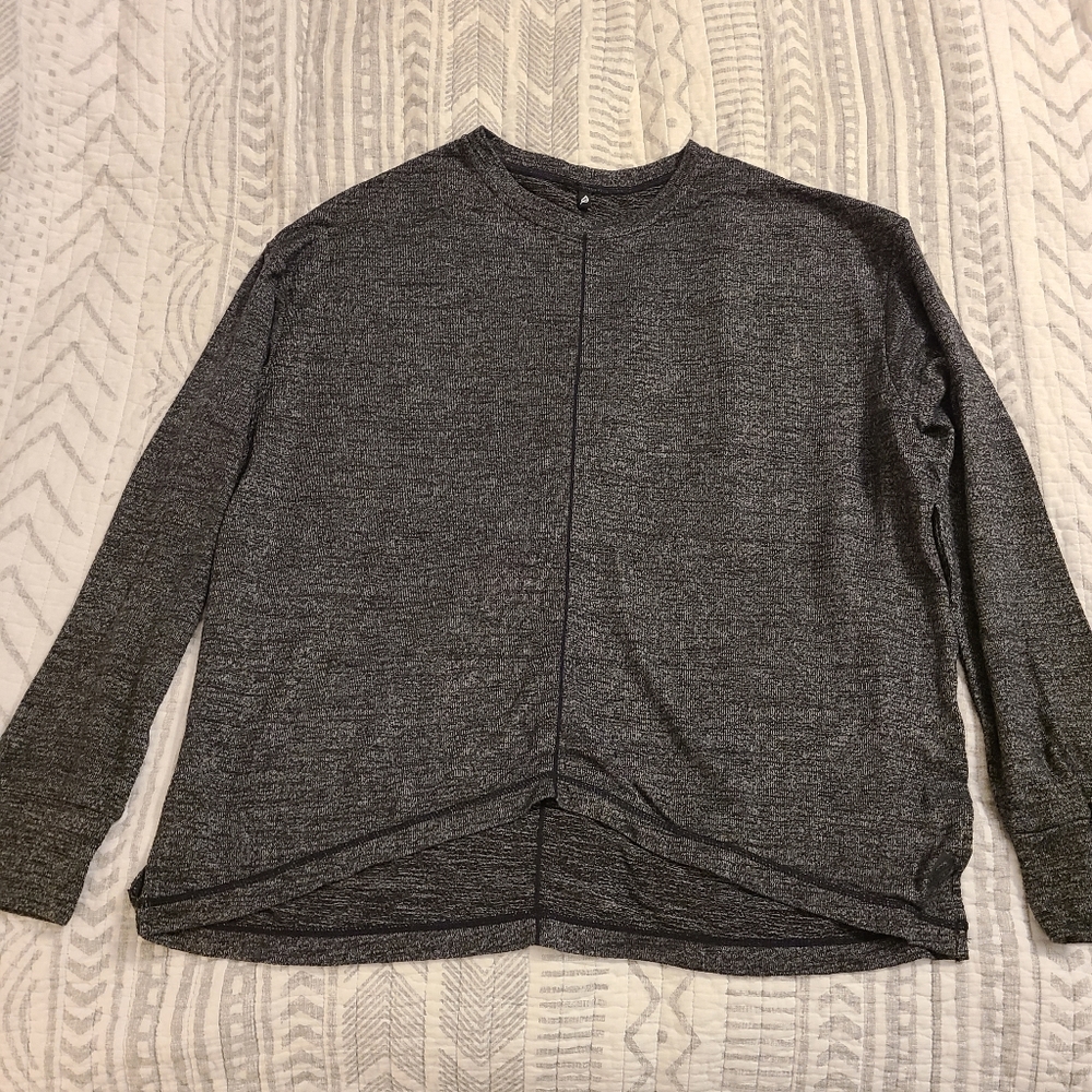 P'tula Sweater size M
